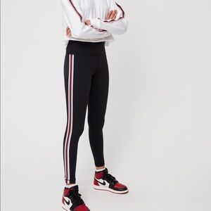 BRAND NEW TNA LEGGINGS